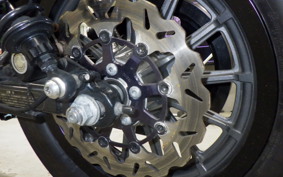 HARLEY XL883R 2005