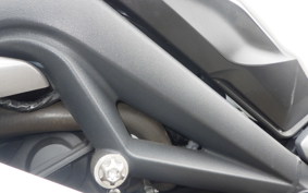 TRIUMPH STREET TRIPLE 85 2013