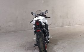 YAMAHA YZF-R7 2023 RM39J