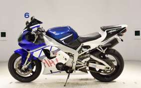 YAMAHA YZF-R1 1998 RN011
