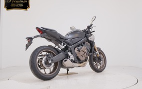 HONDA CB650R E-Clutch 2018 RH17