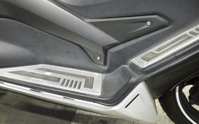 YAMAHA T-MAX 530 2016 SJ12J