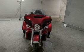HARLEY  HARLEY FLHTCUTG1750 TRIKE  MAD