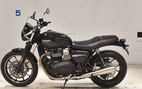 TRIUMPH STREET TWIN 2019