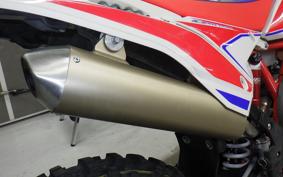 BETA クロス TRE ーナー250 2023