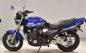 YAMAHA XJR1300 2000 RP03J