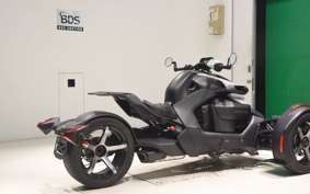 OTHER +CAN-AMﾗｲｶｰ900 SPORTS 2025