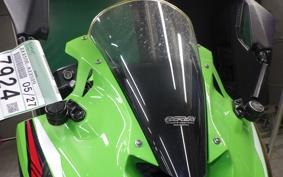 KAWASAKI ZX-25R ZX250E
