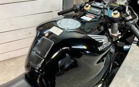 HONDA CBR1000RR 2004 SC57