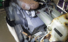 SUZUKI ADDRESS V100