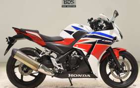 HONDA CBR250R GEN 3 2015 MC41