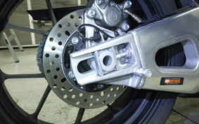 APRILIA RSV4 1100ファクトリ 2024