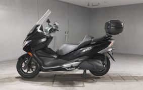 HONDA FORZA Z MF10
