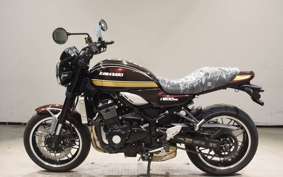 KAWASAKI Z900RS 2025 ZR900K