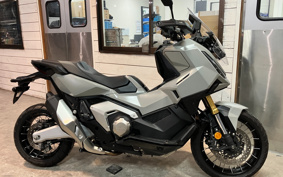 HONDA X-ADV 750 2025 RH21
