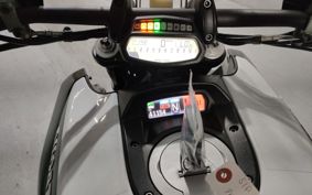 DUCATI DIAVEL CARBON G105JA