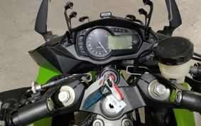 KAWASAKI NINJA 1000 2013 ZXT00G