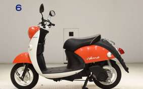 YAMAHA E-VINO SY11J