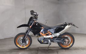 KTM 690 SMC R 2015 LST40