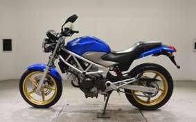 HONDA VTR 250 Gen. 2 MC33