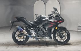 YAMAHA YZF-R25 RG10J