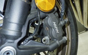 HONDA CB650R E-Clutch 2025 RH17