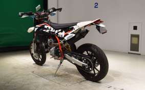 OTHER +SWM SM125R 2011