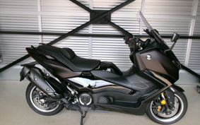 YAMAHA T-MAX 560 A TECHMAX 2025 SJ21J