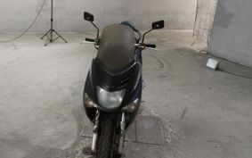 YAMAHA MAJESTY 125 SE27