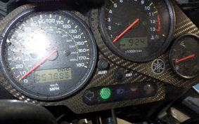 YAMAHA FZS1000 FAZER 2004