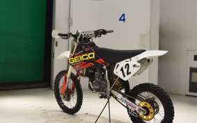 HONDA CR85R