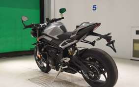 TRIUMPH STREET TRIPLE RS 2025