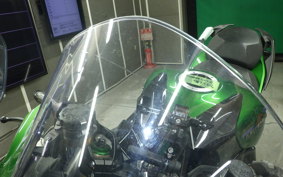 KAWASAKI NINJA H2 SX SE 2018 ZXT02A