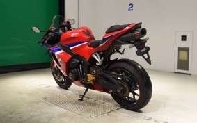 HONDA CBR600RR 2024 PC40