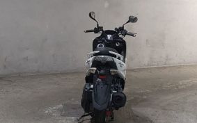YAMAHA S-MAX SG27