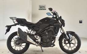 HONDA CB250R MC52