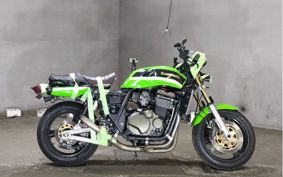 KAWASAKI ZRX1200 R ZRT20A