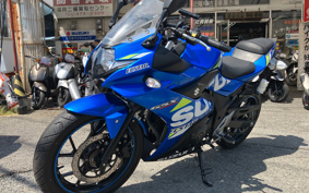 SUZUKI GSX250 R DN11A