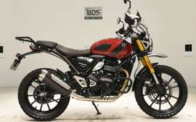 TRIUMPH SCRAMBLER400X 2025