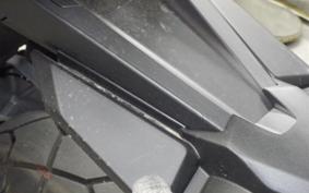 HONDA X-ADV 750 2025 RH21