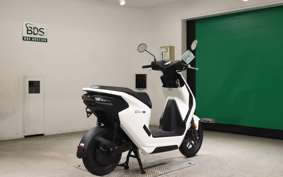HONDA EM1 e: EF16