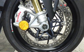 DUCATI STREETFIGHTER V4 S 2021