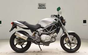 HONDA VTR 250 MC33