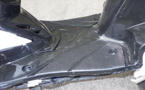 YAMAHA CYGNUS 125 XSR 2 2000 SE44J