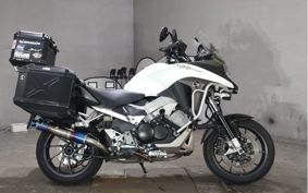 HONDA VFR800X 2015 RC80
