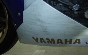 YAMAHA YZF-R1 2012
