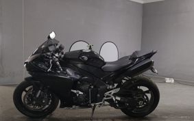 YAMAHA YZF-R1 RN23