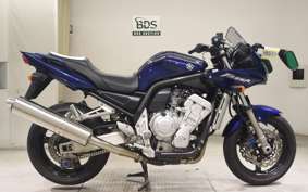 YAMAHA FZS1000 FAZER 2004
