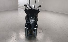 YAMAHA TRICITY 125 SE82J