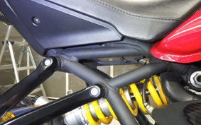 DUCATI M1200R 2016